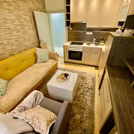 Santa Barbara * Belgrade