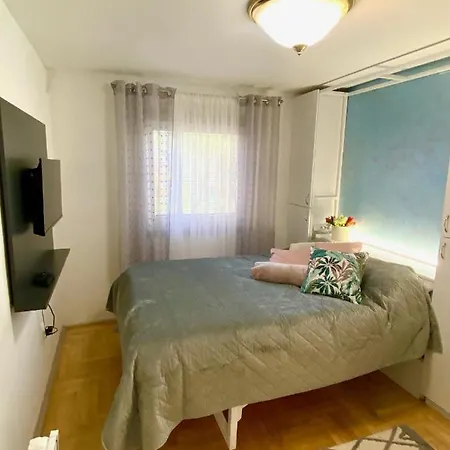 Santa Barbara Apartment Belgrad